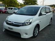 2014 TOYOTA ISIS