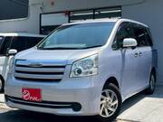2009 TOYOTA NOAH