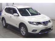 2016 NISSAN X-TRAIL
