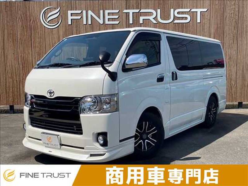 -HIACE VAN