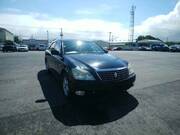 2005 TOYOTA CROWN