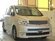 2010 TOYOTA VOXY ZS KIRAMEKI II