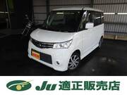 2012 NISSAN ROOX