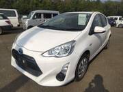 2015 TOYOTA AQUA S