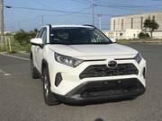 2020 TOYOTA RAV4 X