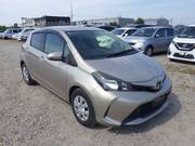 2015 TOYOTA VITZ F