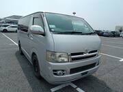 2004 TOYOTA HIACE VAN SUPER GL