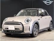 2022 BMW MINI
