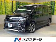 2017 TOYOTA VOXY