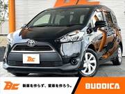 2017 TOYOTA SIENTA