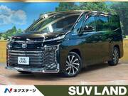 2022 TOYOTA VOXY