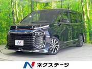 2022 TOYOTA VOXY