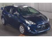 2016 TOYOTA AQUA