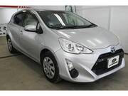 2015 TOYOTA AQUA