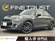 2019 BMW MINI
