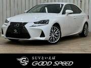 2017 LEXUS IS