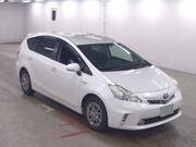 2014 TOYOTA PRIUS ALPHA