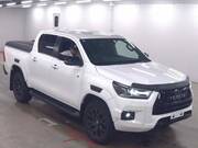 2022 TOYOTA HILUX