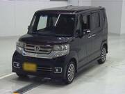2015 HONDA N-BOX CUSTOM