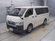 2020 TOYOTA HIACE VAN DX