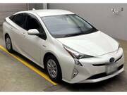 2018 TOYOTA PRIUS