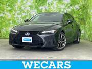 2021 LEXUS IS