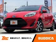 2017 TOYOTA AQUA