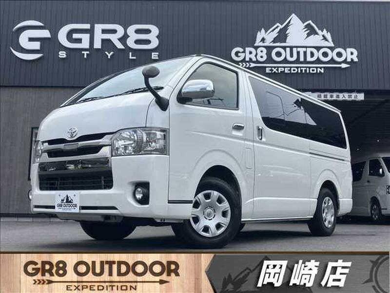 -HIACE VAN