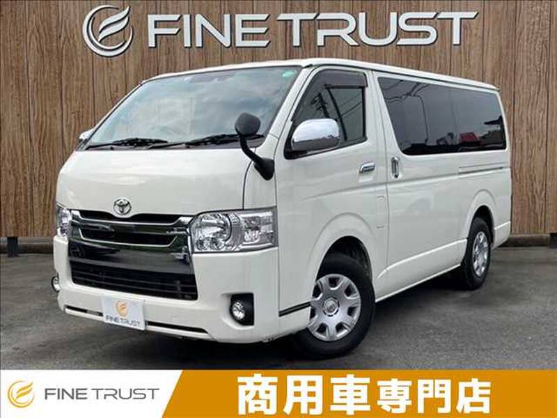 -HIACE VAN