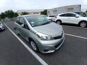 2012 TOYOTA VITZ F