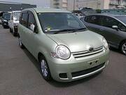 2010 TOYOTA SIENTA X LIMITED