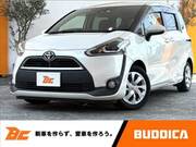 2017 TOYOTA SIENTA