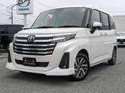 2025 TOYOTA ROOMY