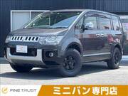 2014 MITSUBISHI DELICA D5