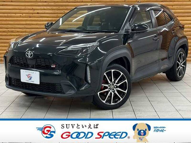 -YARIS CROSS
