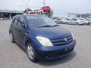 2002 TOYOTA IST 1.3F