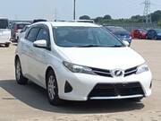 2014 TOYOTA AURIS