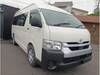 TOYOTA HIACE COMMUTER