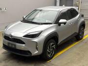 2022 TOYOTA YARIS CROSS
