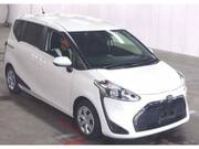 2019 TOYOTA SIENTA G