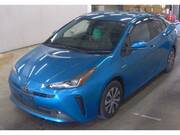 2019 TOYOTA PRIUS