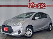 2016 TOYOTA AQUA