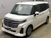 2022 TOYOTA ROOMY