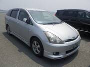 2004 TOYOTA WISH