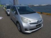 2012 TOYOTA RACTIS