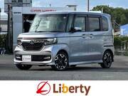 2017 HONDA N-BOX CUSTOM