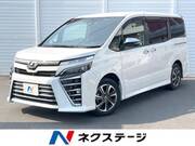 2018 TOYOTA VOXY