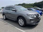 2020 NISSAN X-TRAIL