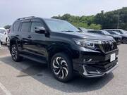 2022 TOYOTA LAND CRUISER PRADO