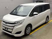 2020 TOYOTA NOAH X
